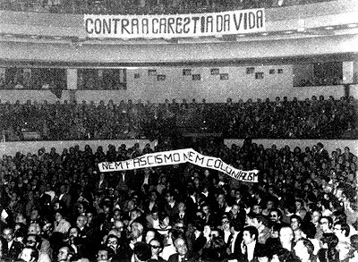 Com�cio da Oposi��o Democr�tica