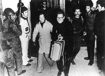 Liberta��o dos presos pol�ticos