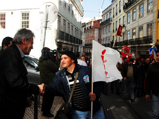 26 Marco, Manifestacao de Jovens Trabalhadores