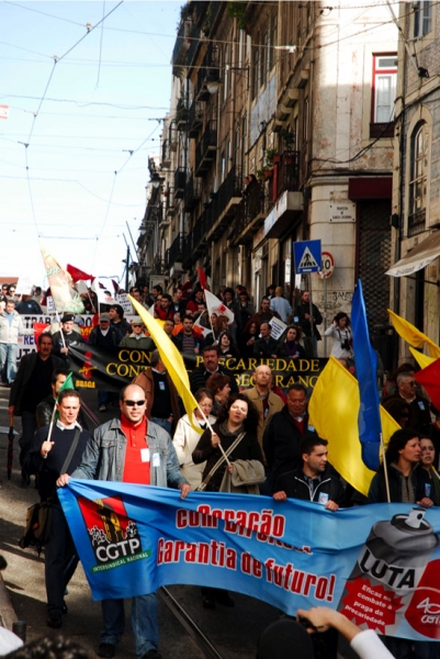 26 Marco, Manifestacao de Jovens Trabalhadores