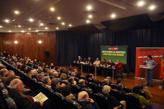 Com o PCP,  Lutar e Vencer
