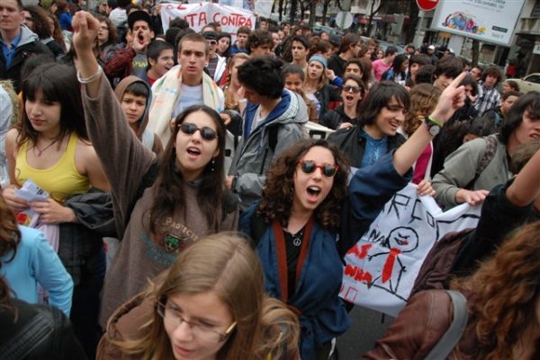 Manifestacao dos estudantes ens. secundario em Lisboa