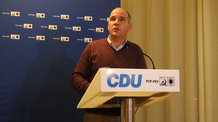 Medidas anunciadas pelo Governo passam ao lado da perda de poder de compra e da inflação que come salários e pensões