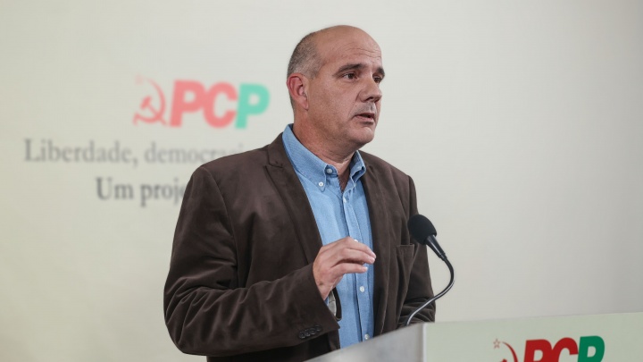 On the political situation arising from the resignation of the Prime Minister