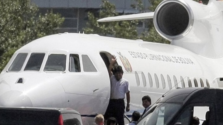 Sobre a decisão do Governo português de negar direito de sobrevoo e aterragem ao avião presidencial boliviano