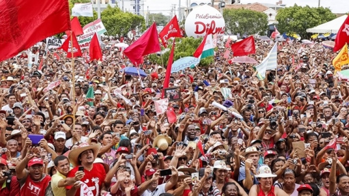 «Jerónimo de Sousa saúda Dilma Rousseff pela sua reeleição»