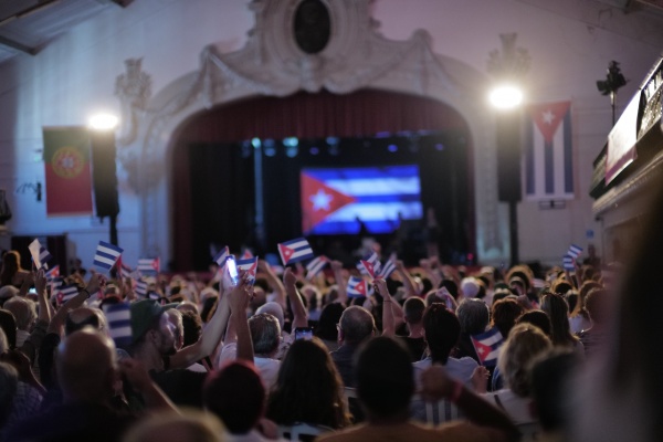 Acto de solidariedade «Juntos por Cuba»