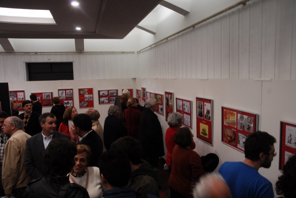 Exposição Internacional de Cartoon - Centro de Trabalho Vitória em Lisboa