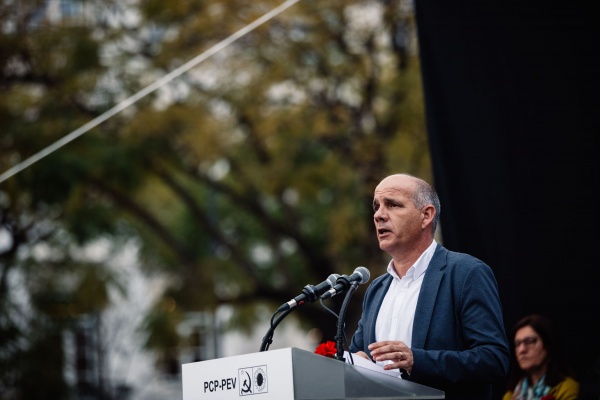 Comício CDU enche Rossio