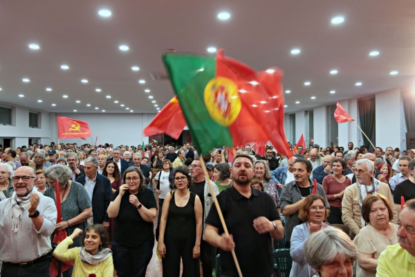 Comício em Queluz