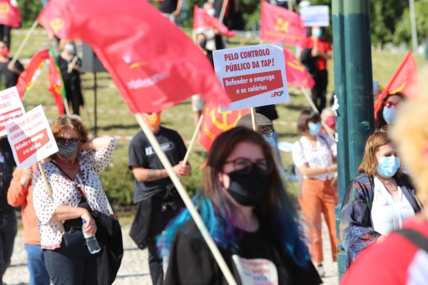 Comício «Nem um direito a menos. Confiança e luta por uma vida melhor»
