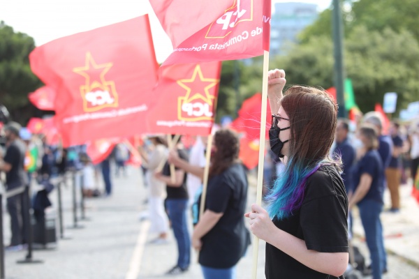 Comício «Nem um direito a menos. Confiança e luta por uma vida melhor»