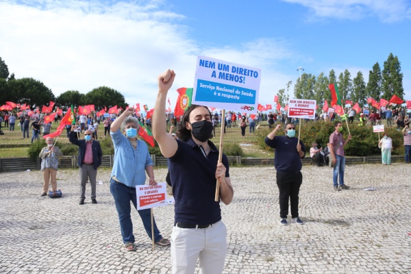 Comício «Nem um direito a menos. Confiança e luta por uma vida melhor»