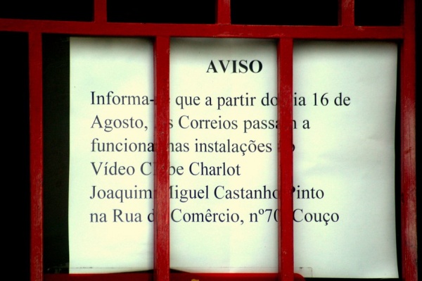 Concentração contra o encerramento dos CTT no Couço