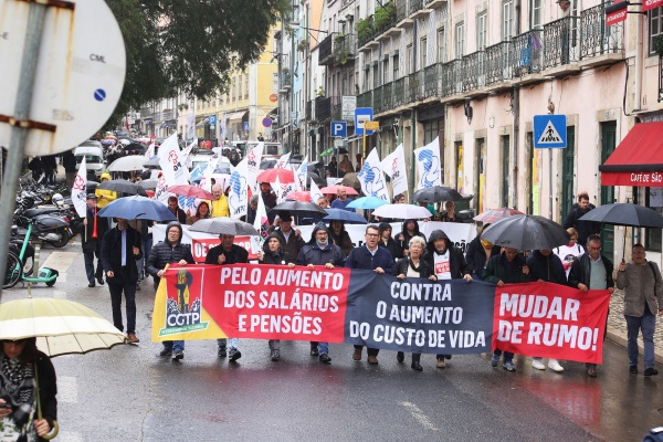 Gathering of workers in the Assembly of the Republic, CGTP-IN