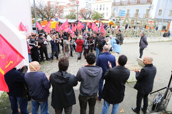Contacto com população das Caldas da Rainha