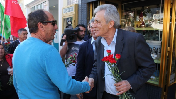 Contacto com a população no Funchal