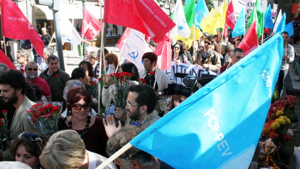 Contacto com a população no Funchal