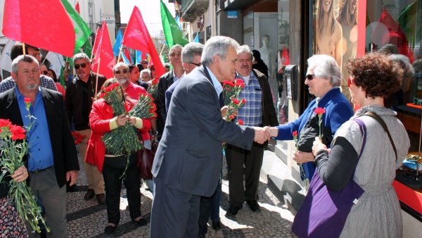 Contacto com a população no Funchal