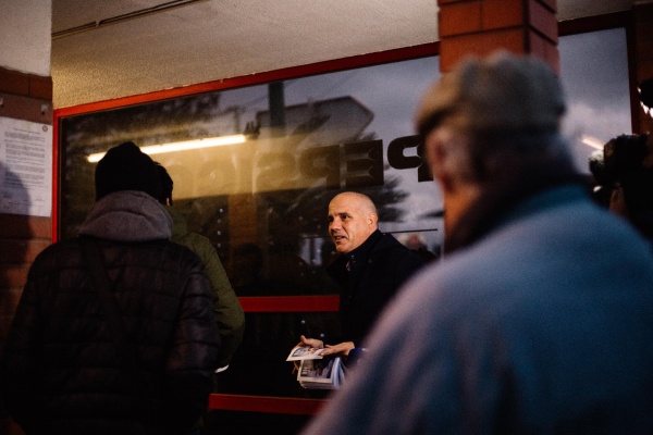 Contacto com os trabalhadores da Matutano