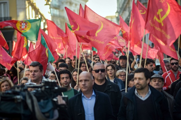 Desfile «Aumentar salários e pensões, para uma vida melhor», Lisboa