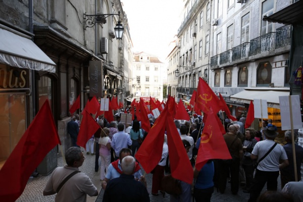 Desfile-Comício do PCP "É tempo de dizer basta"