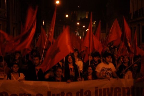 No âmbito do 9º Congresso da JCP realizou-se, em Lisboa, um desfile que culminou num concerto, no Largo Camões, onde participar