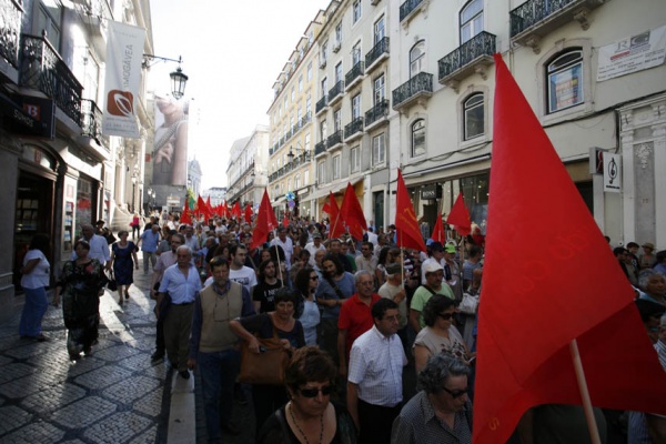 Desfile do PCP «Dissolução da Assembleia da República. Eleições Antecipadas» - Lisboa