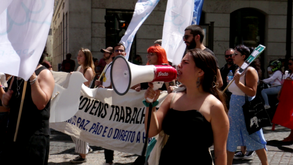 Demonstration «Stop the war! Give Peace a chance!», Lisbon
