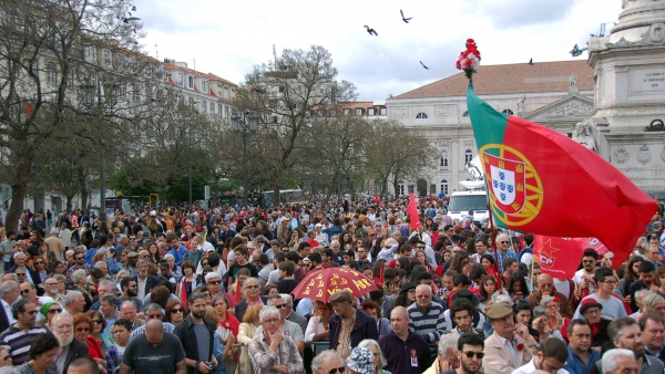 Desfile Popular comemorativo do 43.º aniversário do 25 de Abril