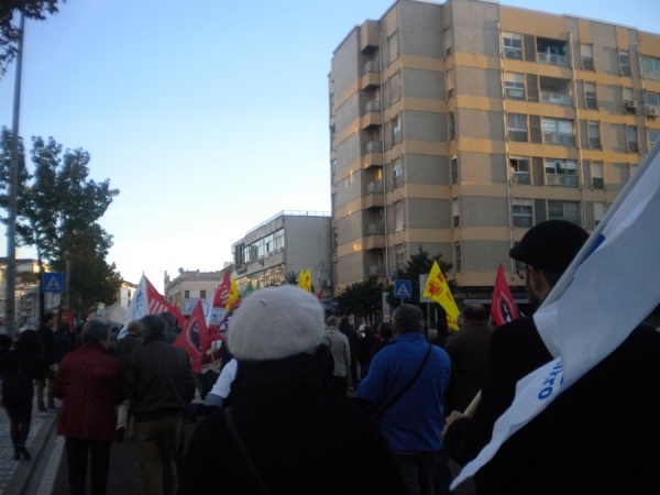 Desfile em Coimbra contra o Orçamento do Estado