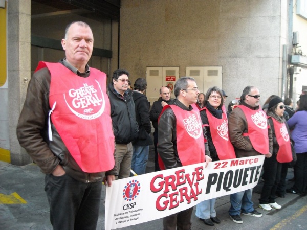 Porto - Desfile do piquete de greve no VIa Catarina