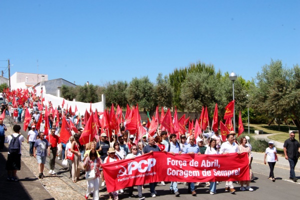 Homenagem a Catarina Eufémia
