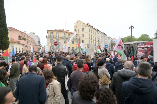 Manifestação de solidariedade com o povo palestiniano