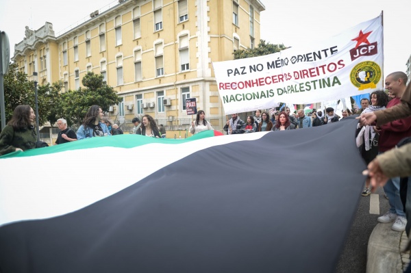 Manifestação de solidariedade com o povo palestiniano