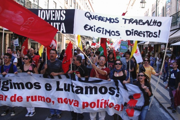 Manifestação nacional de jovens trabalhadores - Interjovem - CGTP/IN - 1 de Abril 2011