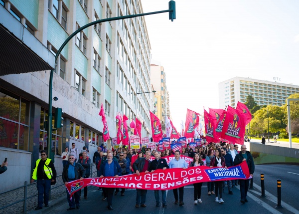 National Demonstration «Everyone to Lisbon! General increase in wages and pensions – national emergency!”, CGTP-IN