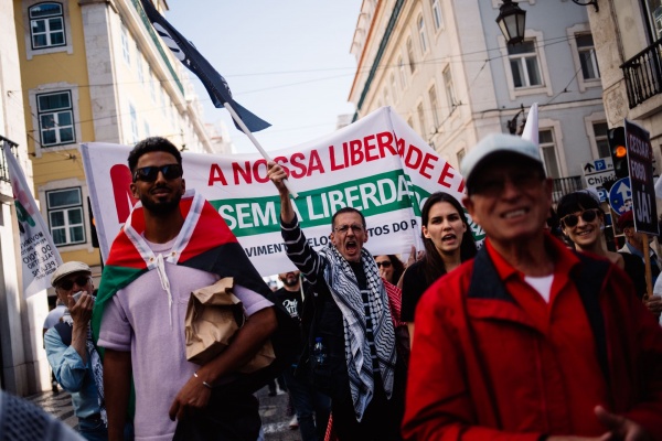 Manifestação «Paz no Mundo! Palestina Livre! Não à Guerra!»