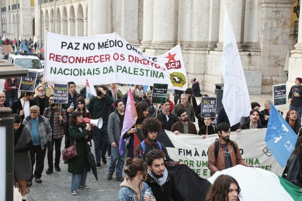 Manifestação pela Paz no Médio Oriente e pelos direitos do Povo Palestiniano