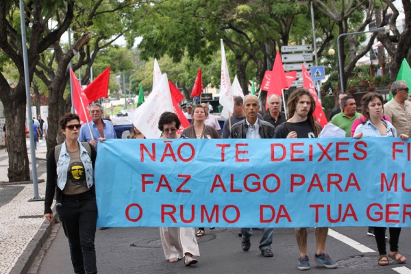 Marcha por Abril contra a exploração e o empobrecimento