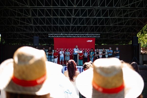 Passeio das Mulheres CDU do Porto em Vilar de Mouros