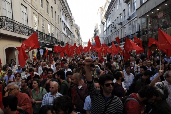 PCP junta mais de 5 000 em Lisboa contra as injustiças