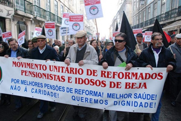 Reformados, Pensionistas e Idosos em Luta - Manifestação em lisboa