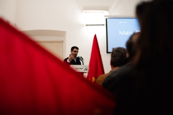 Sessão Pública «É hora de mudar e política» na Vidigueira