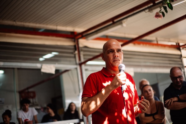 Visita ao espaço da Festa do «Avante!»