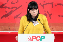 Helena Casqueiro lê Guilherme da Fonseca - A Natureza de Classe do Direito